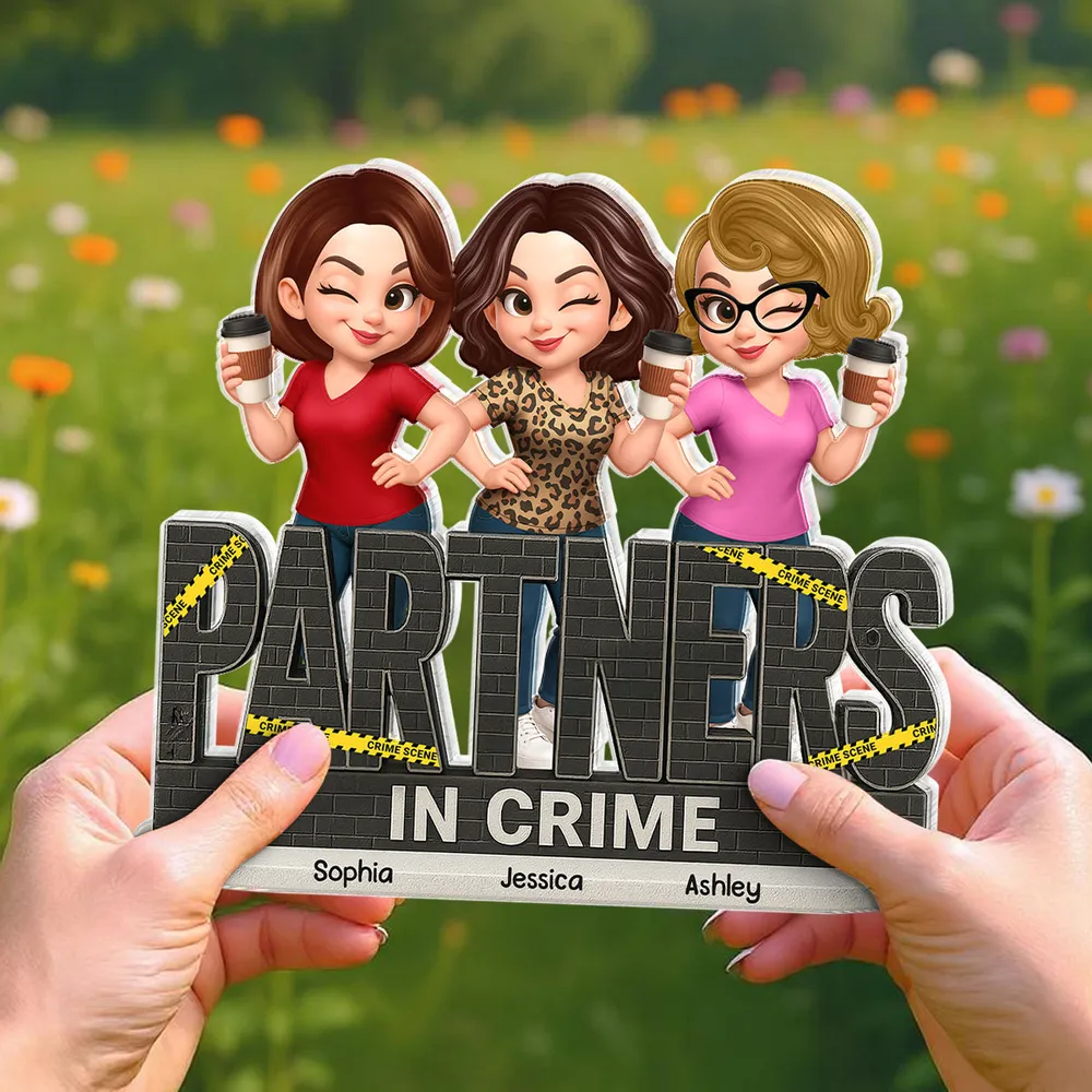 “PARTNERS IN CRIME” Sisters Linking Arms with Coffee Shaped Acrylic Block Plaque, Creative Gift for Sister, Customizable - Image 4