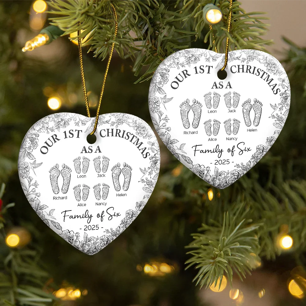 Personalized 'Our 1st Christmas as a Family' Ceramic Heart Ornament, Customizable with Names - Image 3
