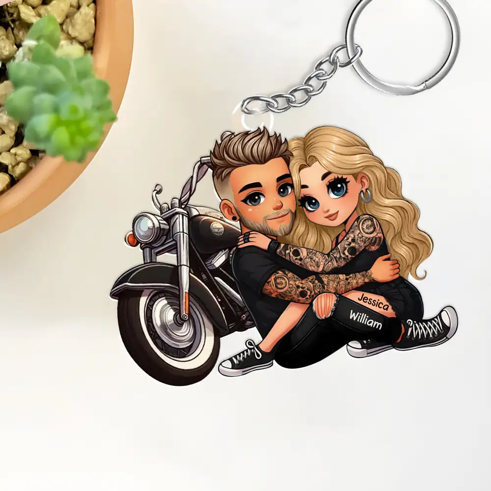 Acrylic Keychain with Couple and Motorcycle Design, High Clarity, Romantic Gift for Couples