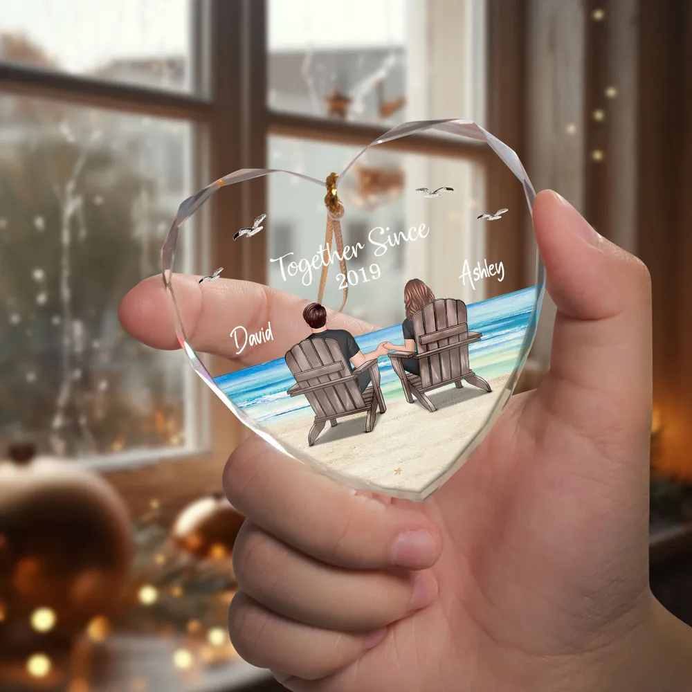 Crystal Heart Ornament with Couple Beach Back View, A Romantic Gift for Loved Ones - Image 4