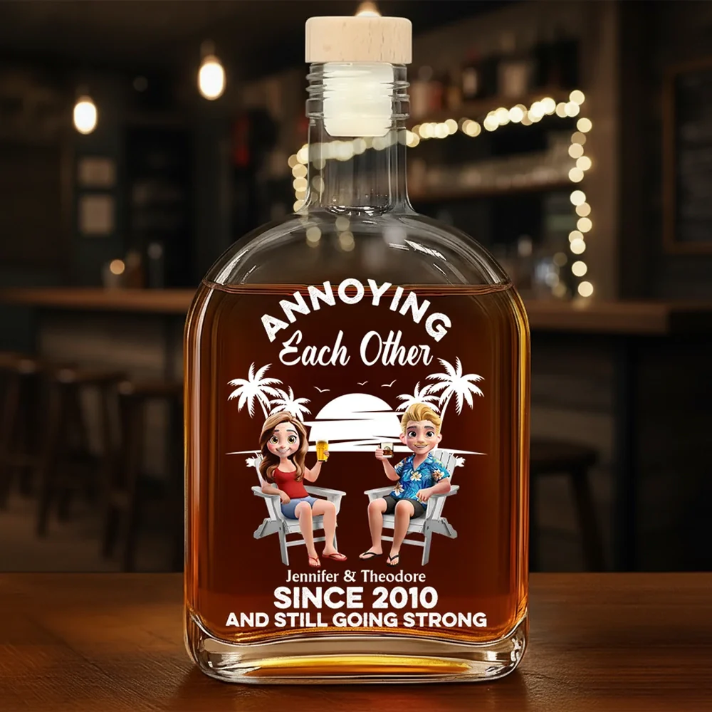 Funny Whiskey Bottle Kitchen Supplies Gift for Couples with Relaxed Sunset Theme, Perfect for Gifting