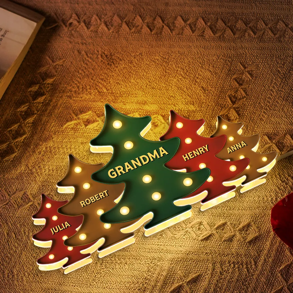 Heartwarming Christmas Tree Light Box, Custom Family Member Name Decoration - Image 9