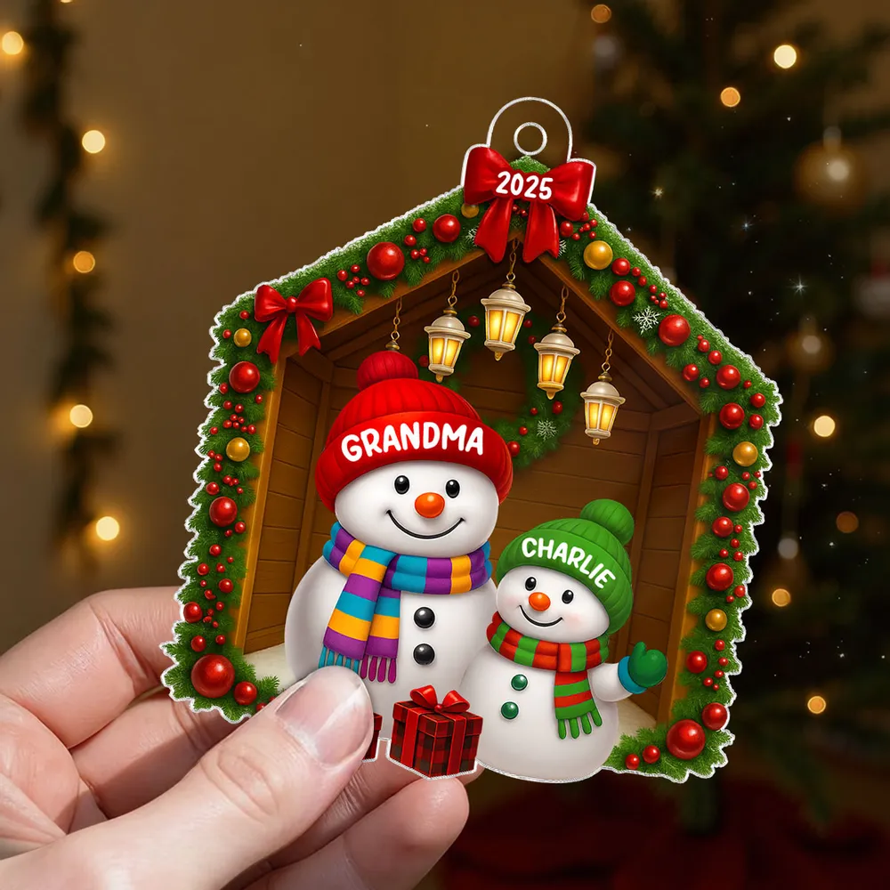 Snowman Grandma & Grandchild Acrylic Ornament – Heartwarming Christmas Gift for Grandparents & Family - Image 6