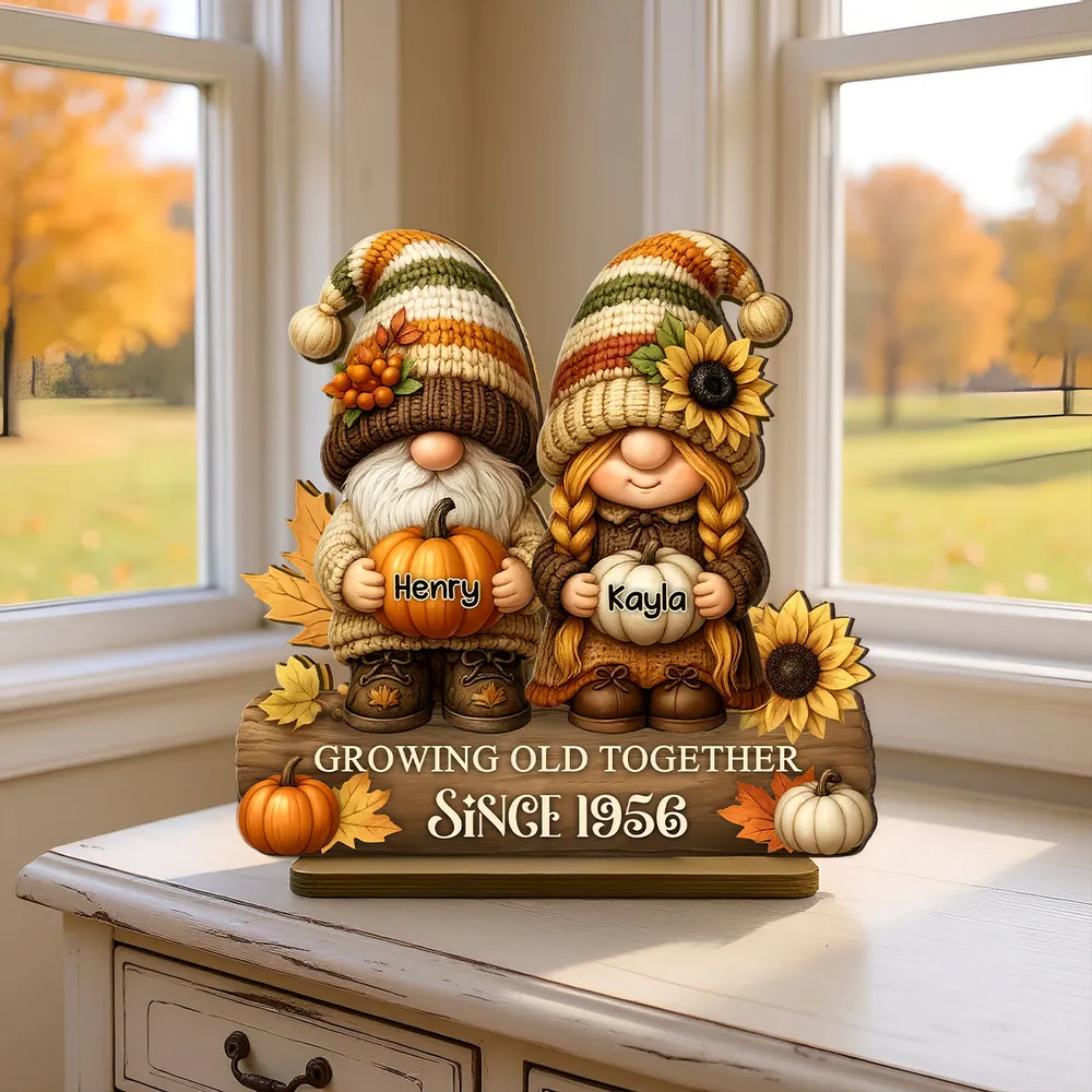 Gnome Couple Wooden Plaque, Customizable Fall Pumpkins and Sunflowers, Romantic Keepsake for Home, Unique Couple Gift - Image 7