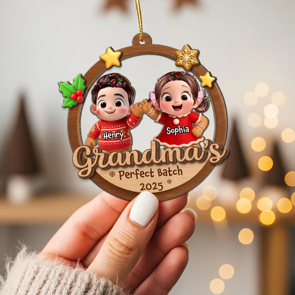 Personalized Wooden Ornament for Grandma - 2-Layer Cookie Design, Easy to Hang, Heartwarming Christmas Keepsake Gift - Image 7