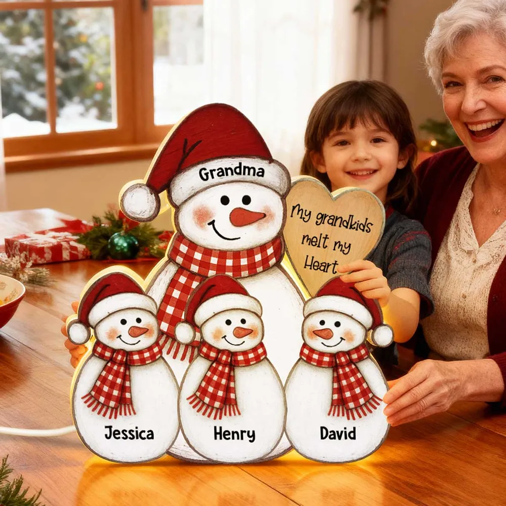 Acrylic Light Box Snowman Grandma & Grandkids, Christmas folk art, warm glow, unique gift for Grandma - Image 2