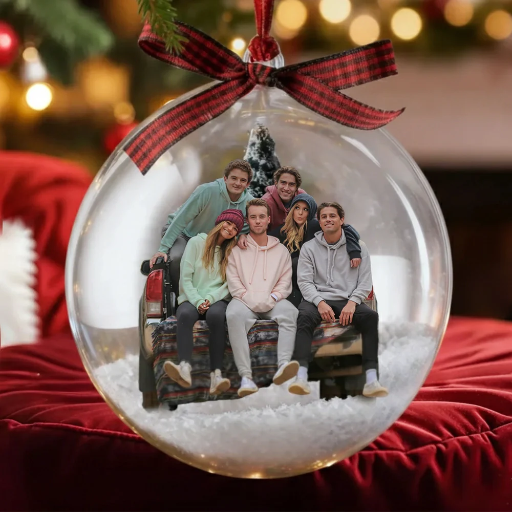 Clear Snow Globe Ornament, Creative Acrylic Keepsake for the Christmas Tree, A Heartwarming Gift for Family or Friends - Image 2