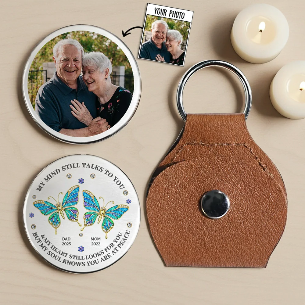 Personalized Memorial Pocket Hug Keychain with Photo – Butterfly Tribute for Dad & Mom