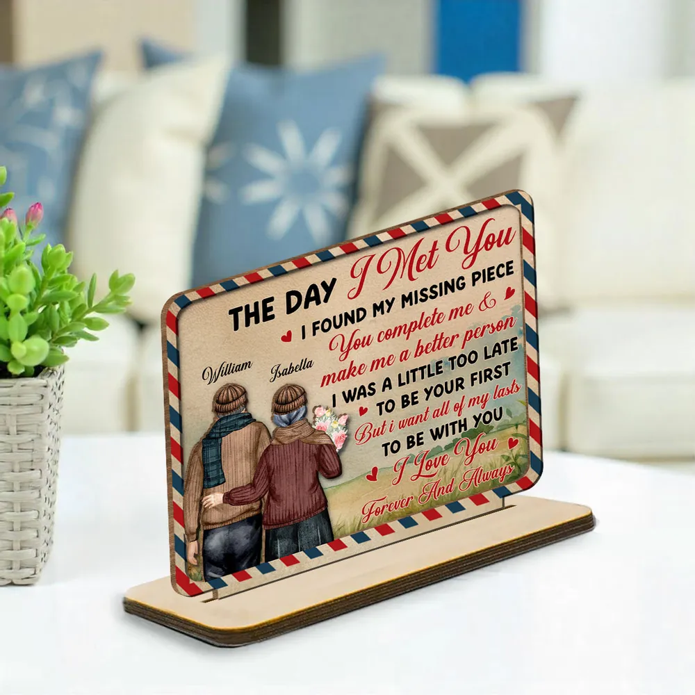 Personalized 2-Layer Wooden Plaque for Couples, Hugging Stroll Illustration, Romantic Keepsake, Unique Gift for Husband or Wife - Image 3
