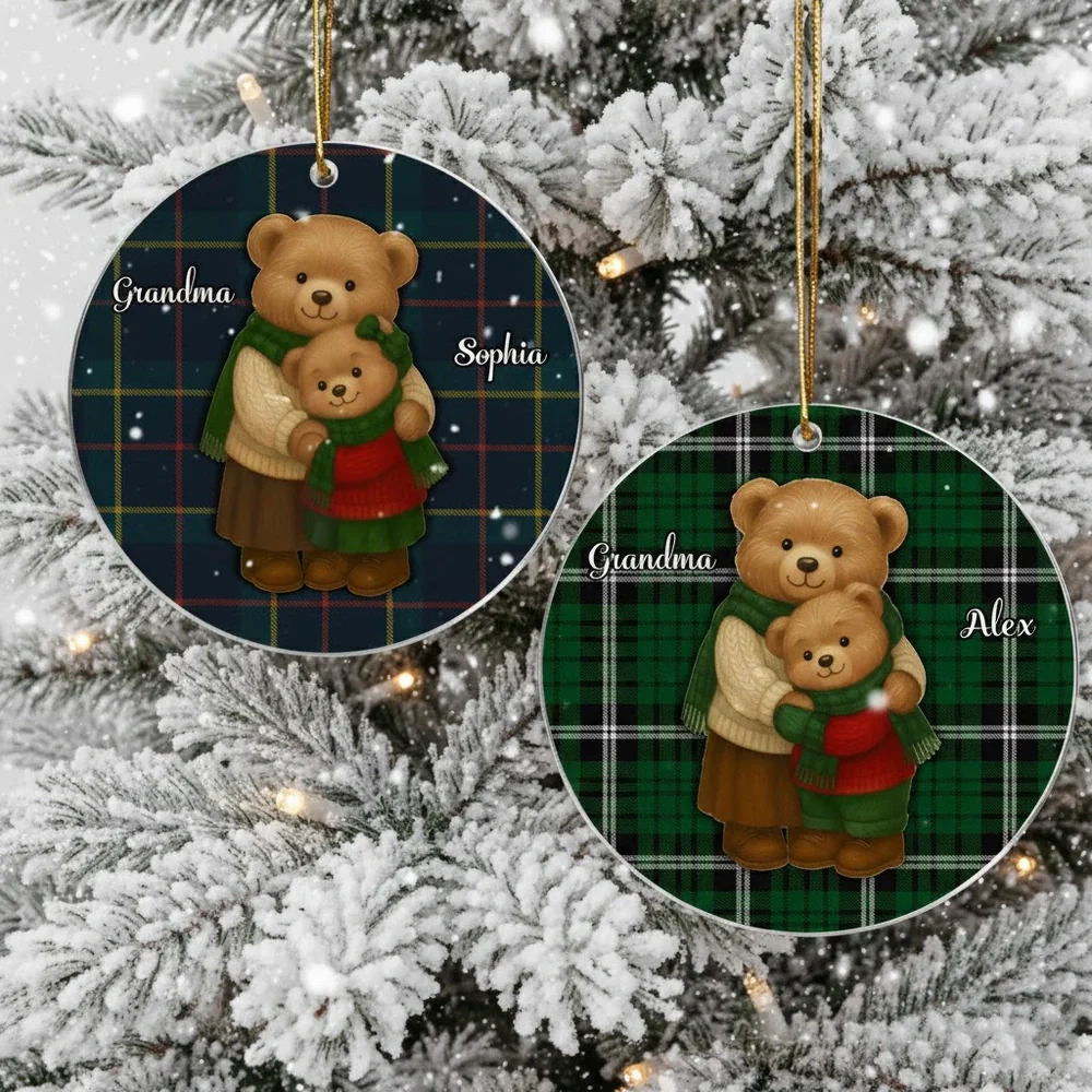 Personalized Acrylic Ornament for Grandma & Grandkids – Cozy Teddy Bear Hug, Plaid Christmas Decor, Unique Heartwarming Gift