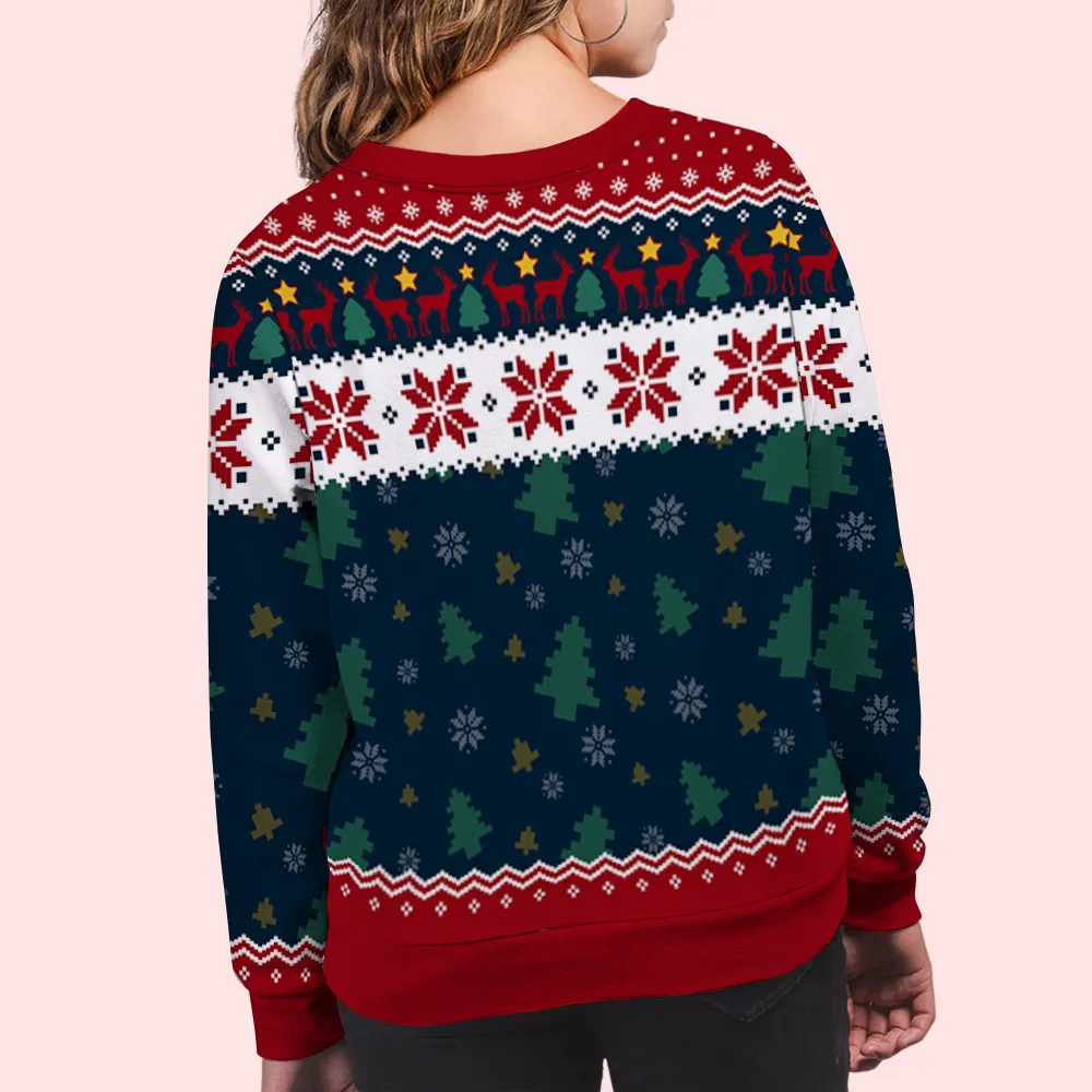 Personalized Grandma Cookies Printed Sweatshirt with Gingerbread Kids, Festive Christmas Gift for Grandma - Image 4