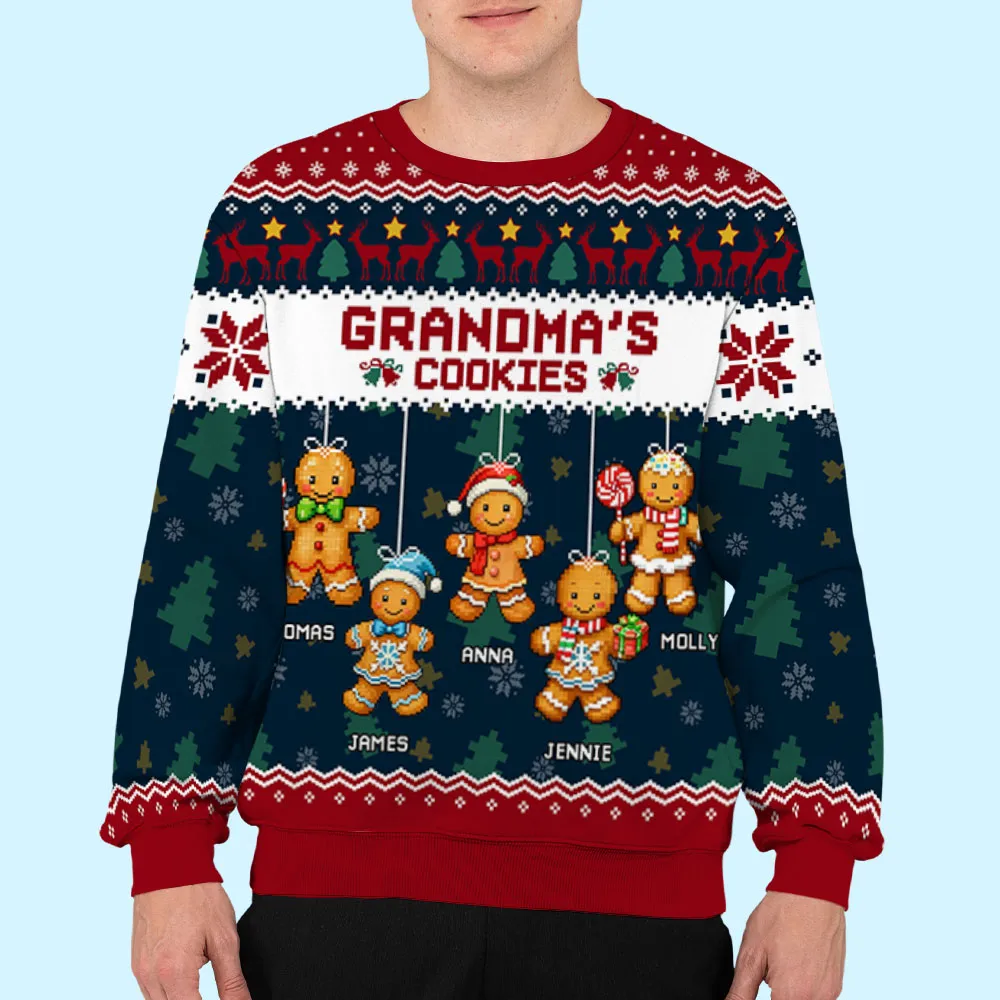 Personalized Grandma Cookies Printed Sweatshirt with Gingerbread Kids, Festive Christmas Gift for Grandma - Image 6