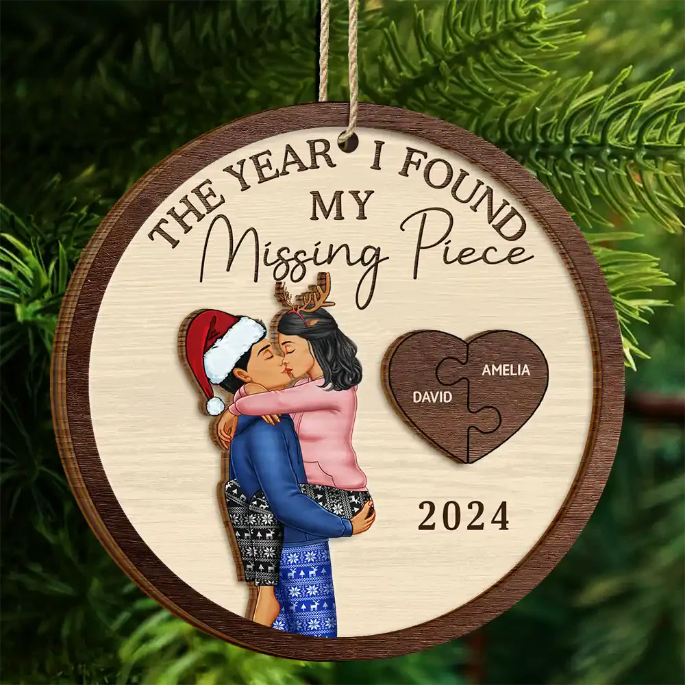 Personalized 2-Layer Wooden Ornament for Couples, Kissing Hug Design, Romantic Christmas Tree Keepsake, Unique Custom Gift - Image 6