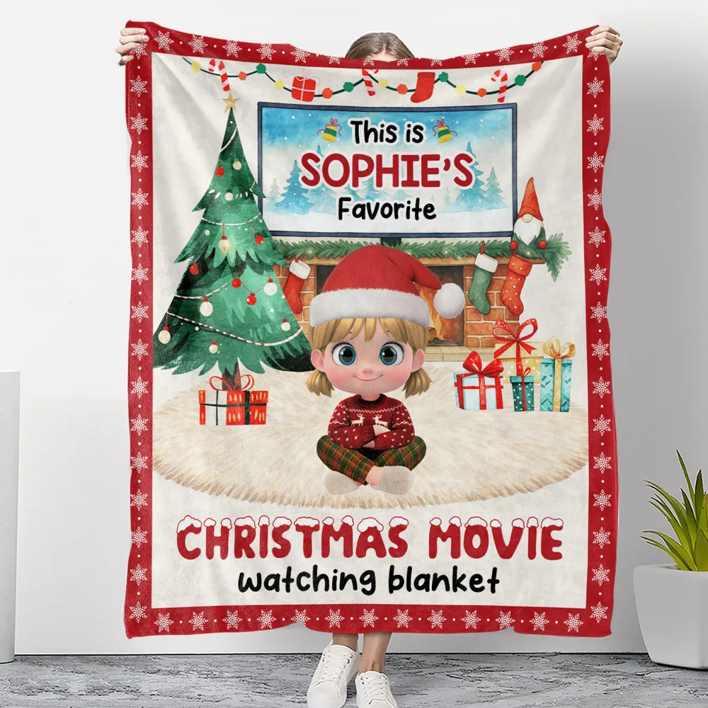 Personalized Christmas Blanket with Custom Name & Character – Unique Holiday Gift for Kids - Image 6
