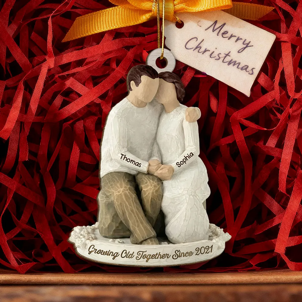 Custom Romantic Wooden Ornament with Cuddling Couple, Cozy Holiday Tree Decoration, Meaningful Unique Gift for Him & Her - Image 4