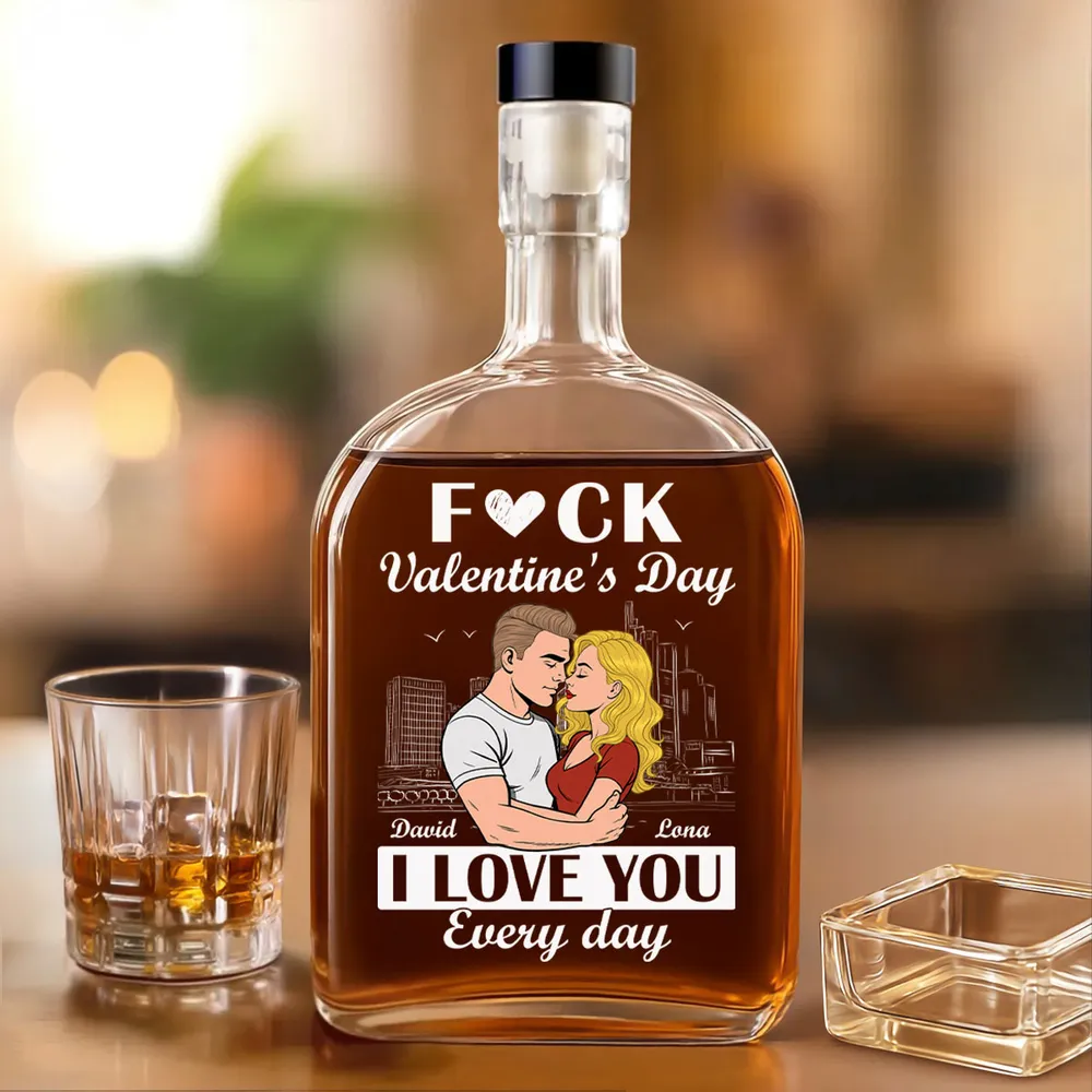 Personalized Glass Spirits Decanter with Custom Couple Illustration, “I Love You Every Day” Romantic Gift for Him or Her - Image 3