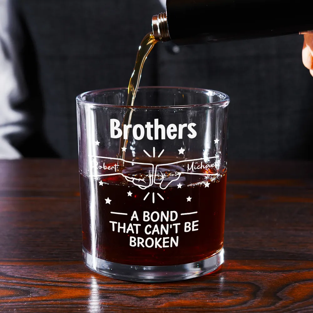 Personalized Brothers Whiskey Glass with Fist Bump Design, Unique Gift for Brother, A Bond That Can't Be Broken - Image 3