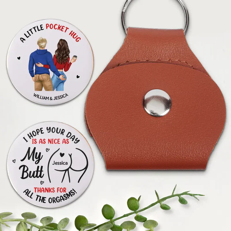 Personalized Pocket Hug Keychain With Couple Hug Illustration Cute Everyday Keepsake Unique Gift for Wife or Girlfriend - Image 3