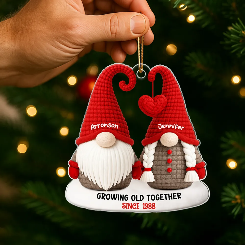 Personalized Acrylic Ornament with Cute Gnome Couple and Heart - Christmas Tree Decor, Unique Gift for Couples - Image 7