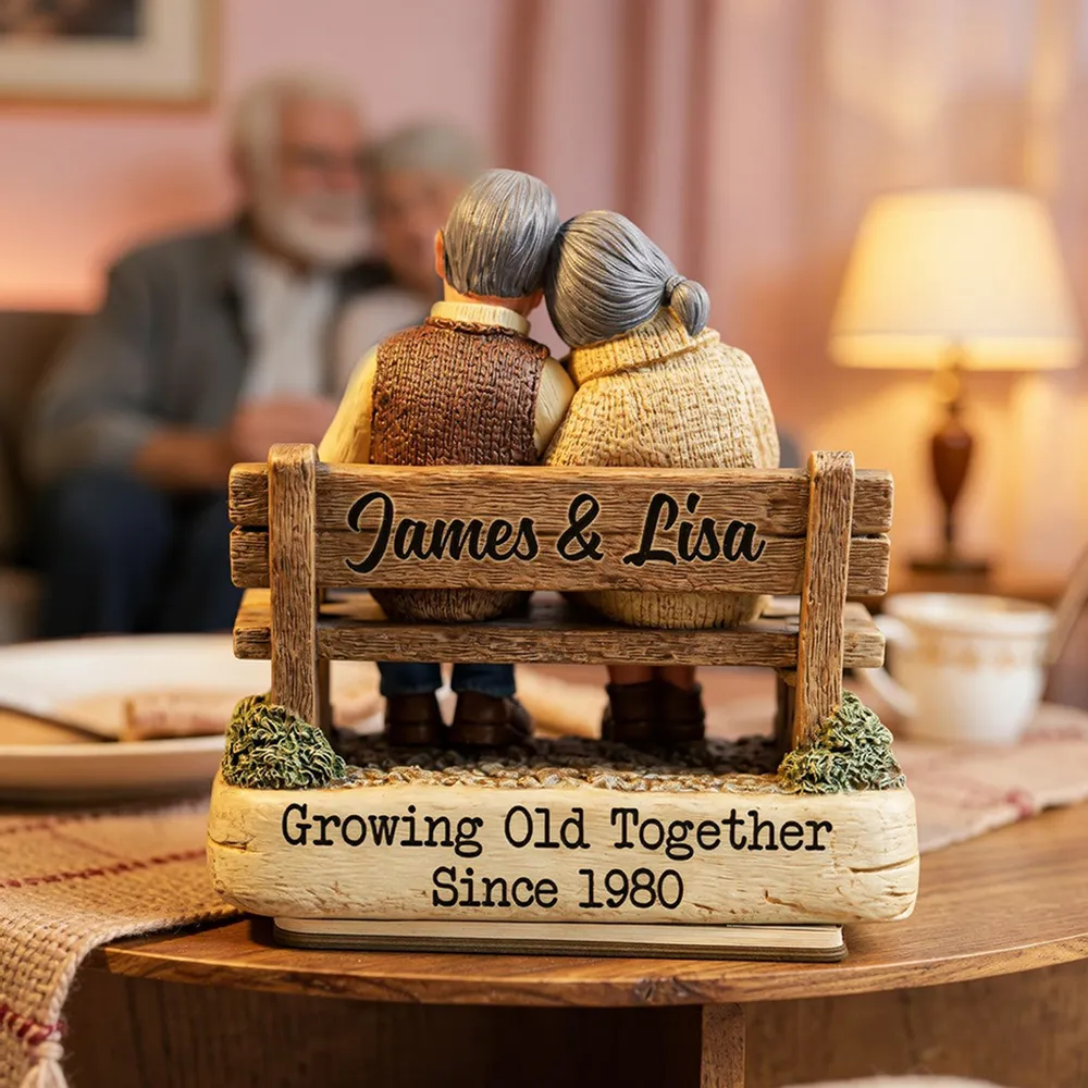 Personalized 2-Layer Wooden Plaque with Cuddling Couple on a Bench, Unique Gift for Couples, Sweet Home Display - Image 5