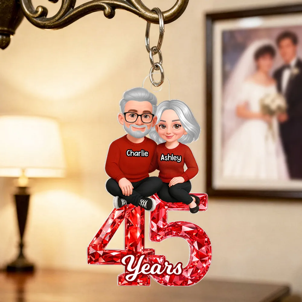 Personalized Anniversary Acrylic Keychain With Couple Illustration Red Gem Look A Unique Gift For Husband Or Wife - Image 3