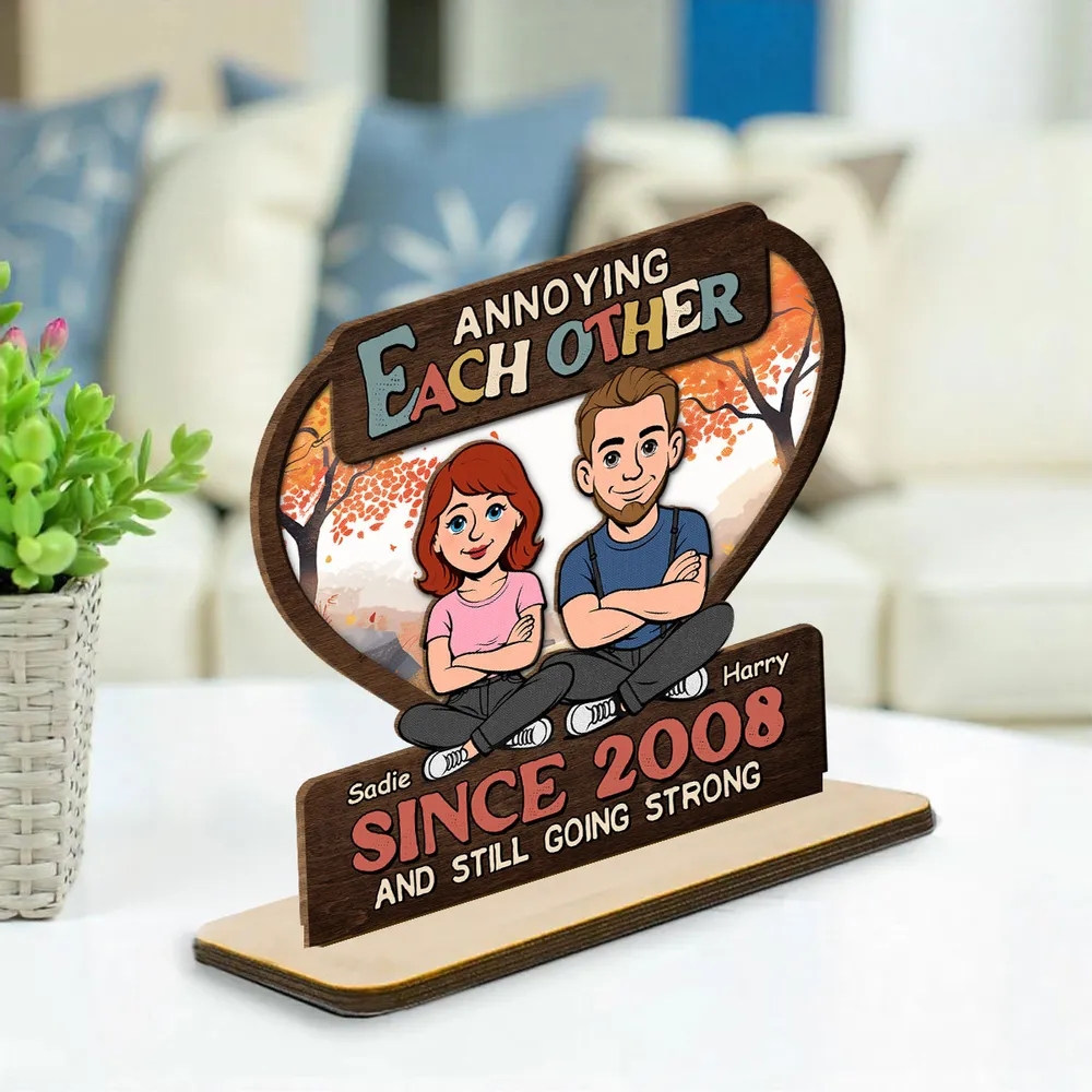 Personalized 2-Layer Wooden Plaque With Cartoon Couple Sitting Back to Back - Unique Funny Gift With Heartwarming Message - Image 5
