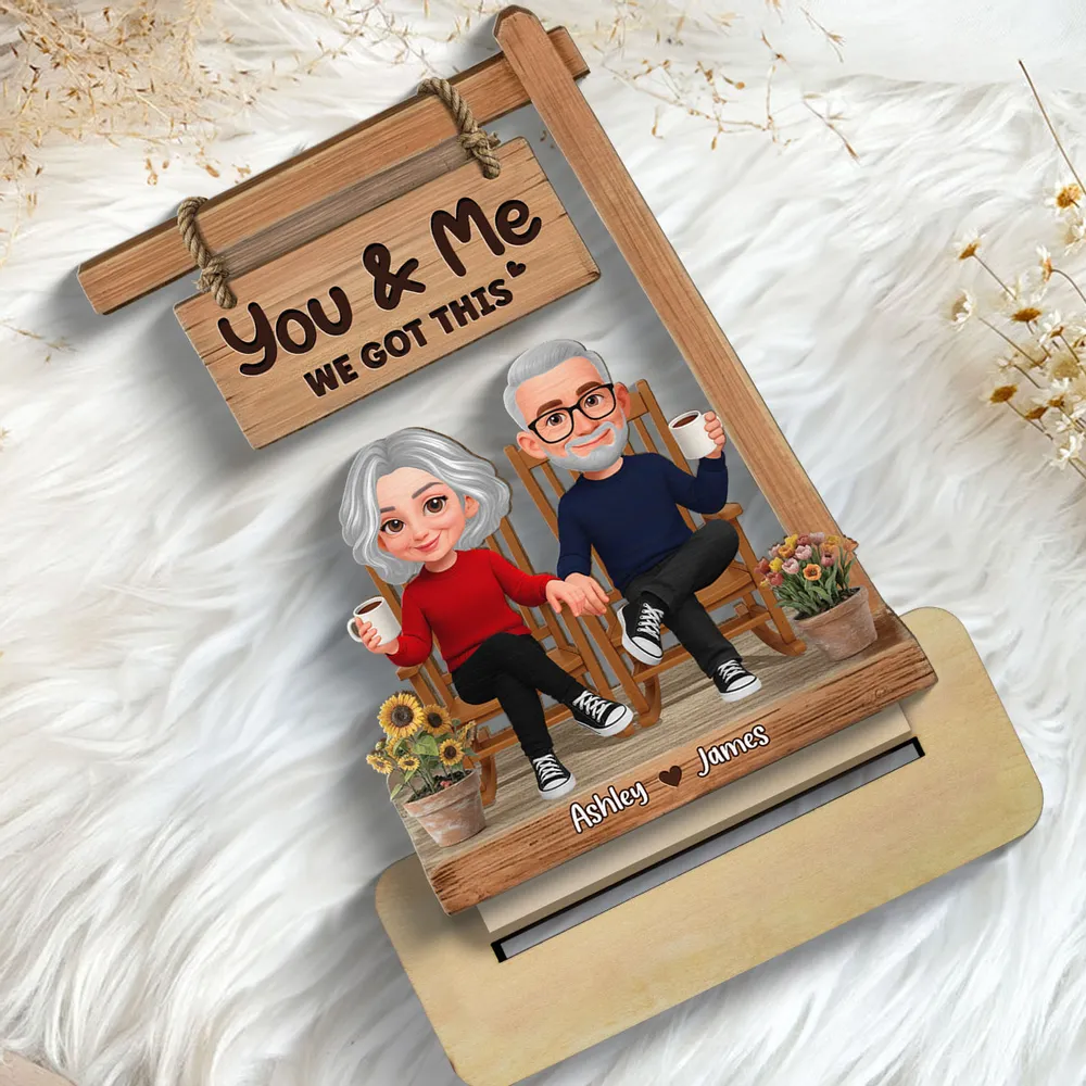 Personalized 2-Layer Wooden Plaque with Sitting Couple Holding Hands You & Me We Got This, Unique Romantic Gift - Image 3