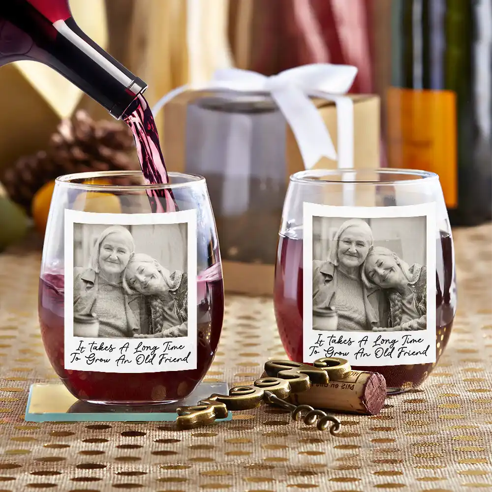 Custom Photo Best Friend Wine Glass, Grayscale Polaroid Look, Cheeky Quote Keepsake, Unique Gift for Besties - Image 3