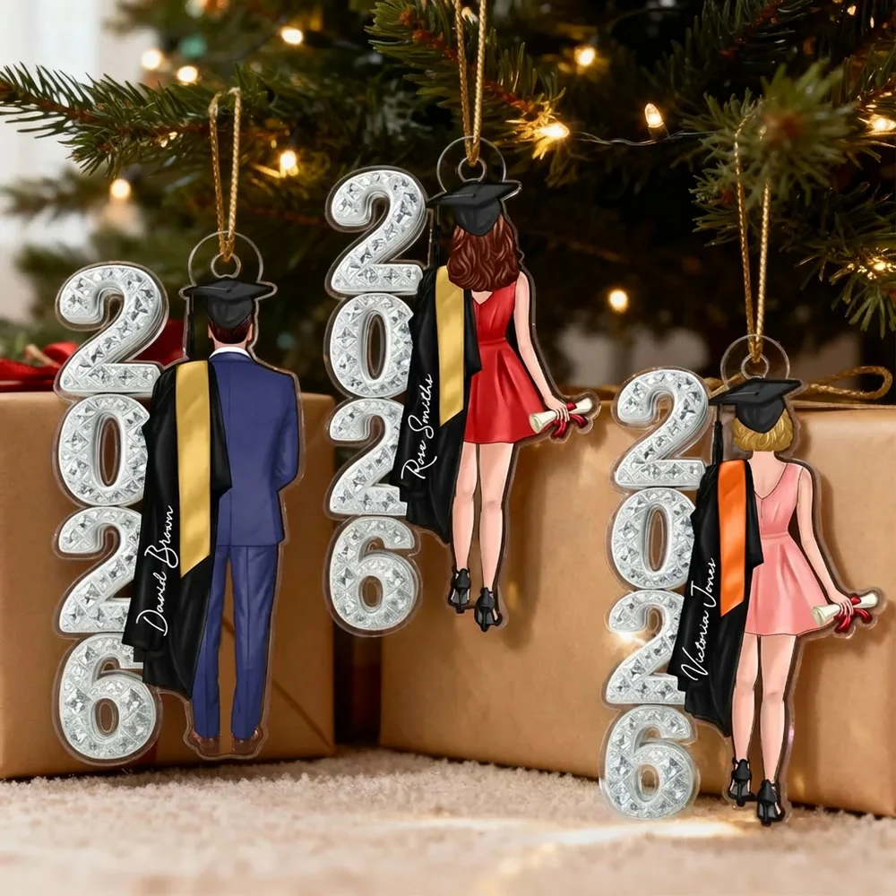 Acrylic Ornament for Graduation Memories, Personalized Year Design with Cap and Diploma, Heartwarming Unique Gift for Students