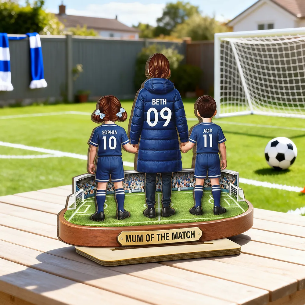 Personalized 2-Layer Wooden Plaque Soccer Mom and Kids Holding Hands Field Scene, Mum of the Match Unique Gift - Image 3