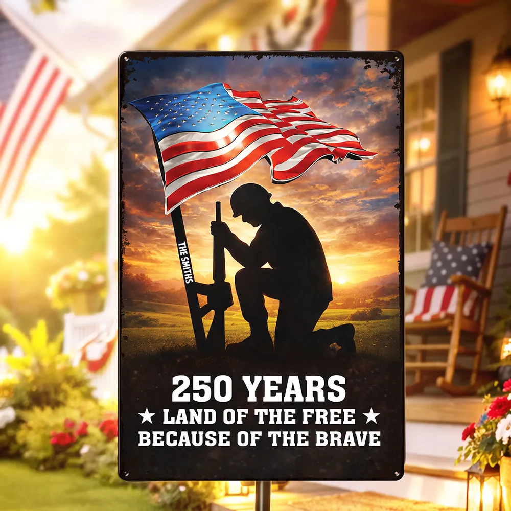 Personalized USA 250th Anniversary Rectangular Iron Sign, Kneeling Soldier Under Flag Porch Decor, Unique Patriotic Gift - Image 2