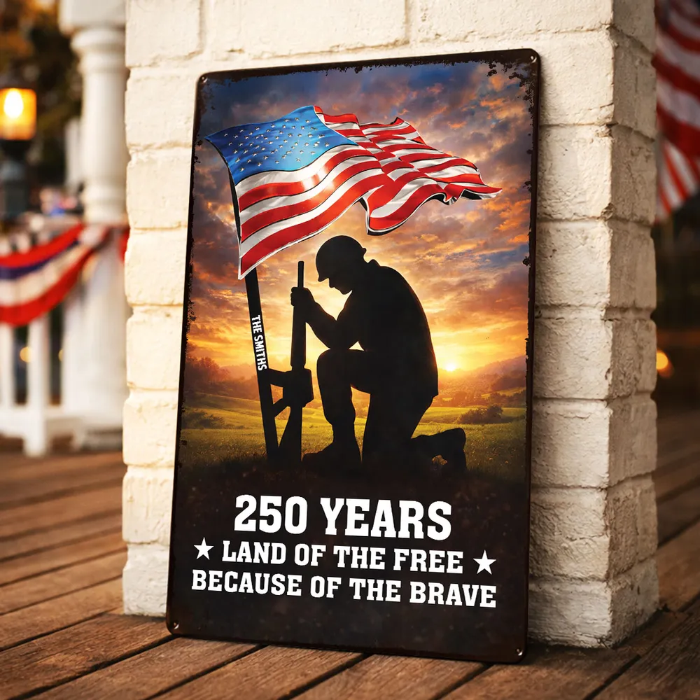 Personalized USA 250th Anniversary Rectangular Iron Sign, Kneeling Soldier Under Flag Porch Decor, Unique Patriotic Gift - Image 3