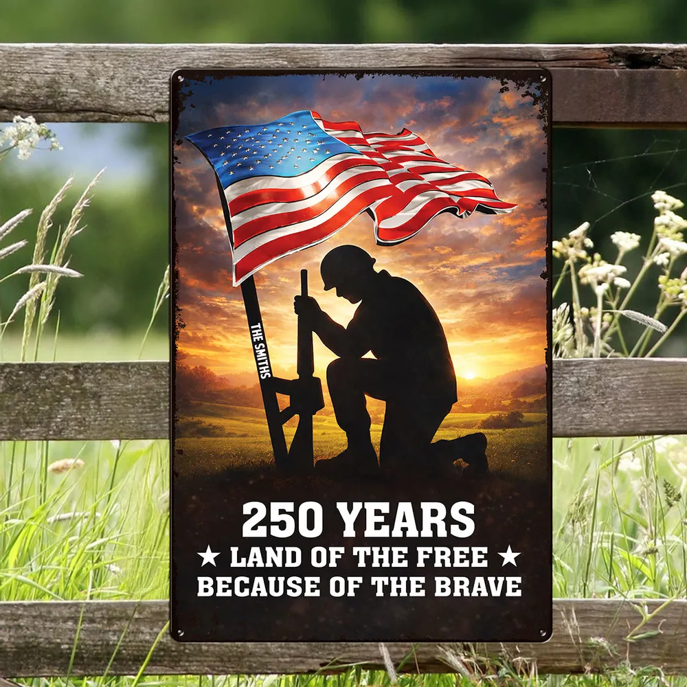 Personalized USA 250th Anniversary Rectangular Iron Sign, Kneeling Soldier Under Flag Porch Decor, Unique Patriotic Gift - Image 4