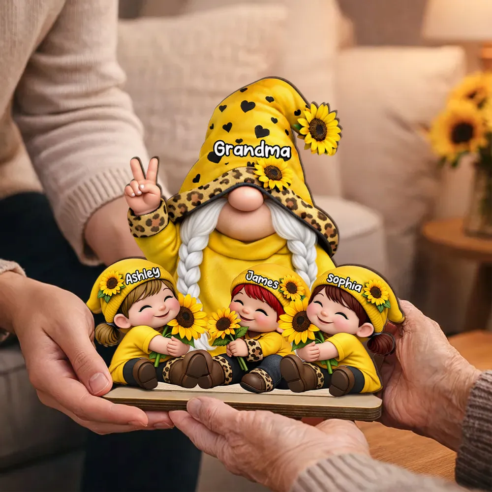 Personalized 2-Layer Wooden Plaque Grandma & Grandkids Gnome With Sunflowers for Living Room Display - Unique Gift for Grandma - Image 6