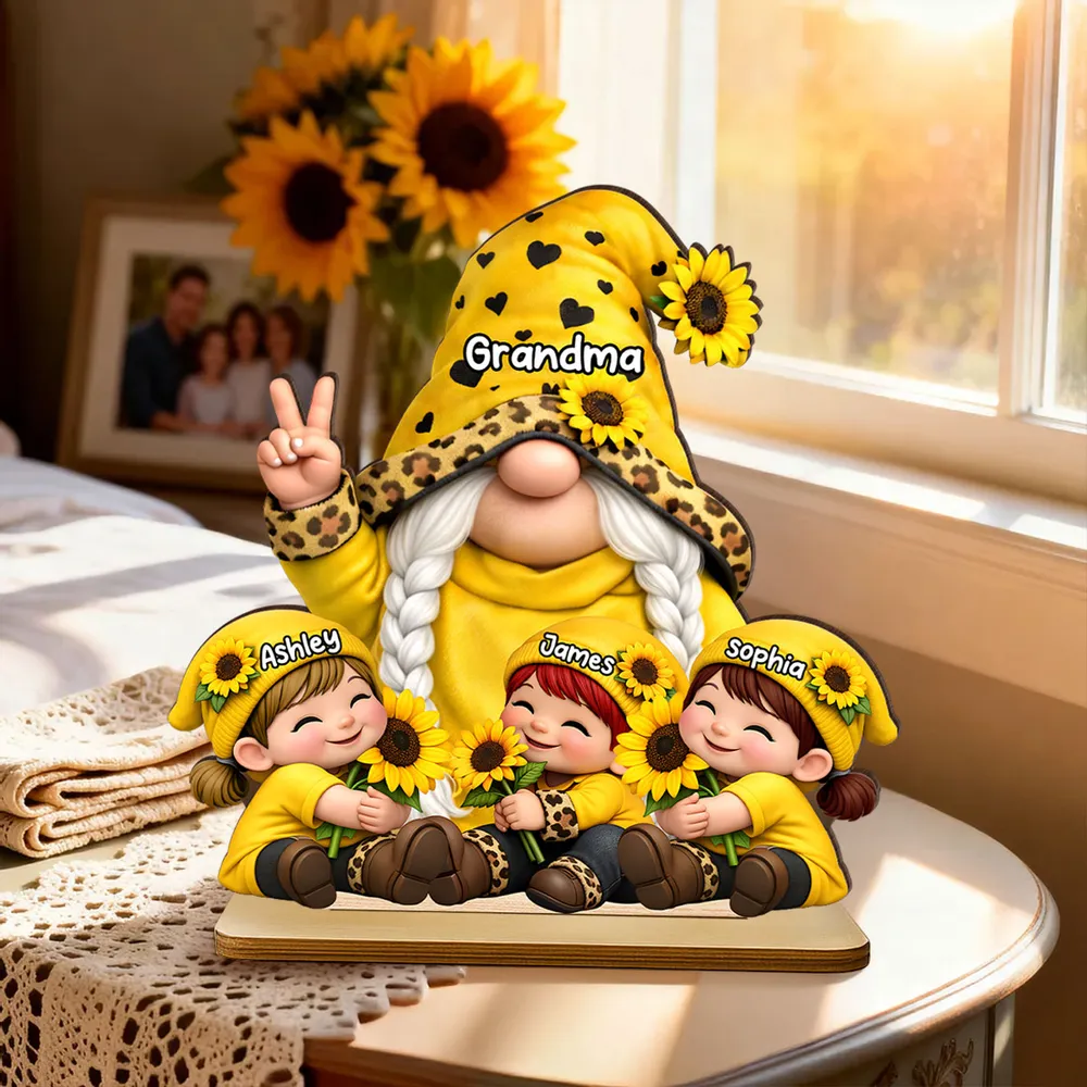 Personalized 2-Layer Wooden Plaque Grandma & Grandkids Gnome With Sunflowers for Living Room Display - Unique Gift for Grandma - Image 7