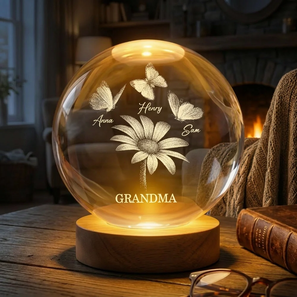 Personalized Globe Lamp with Daisy & Butterflies, Cozy Nightstand Glow, Unique Gift for Grandma