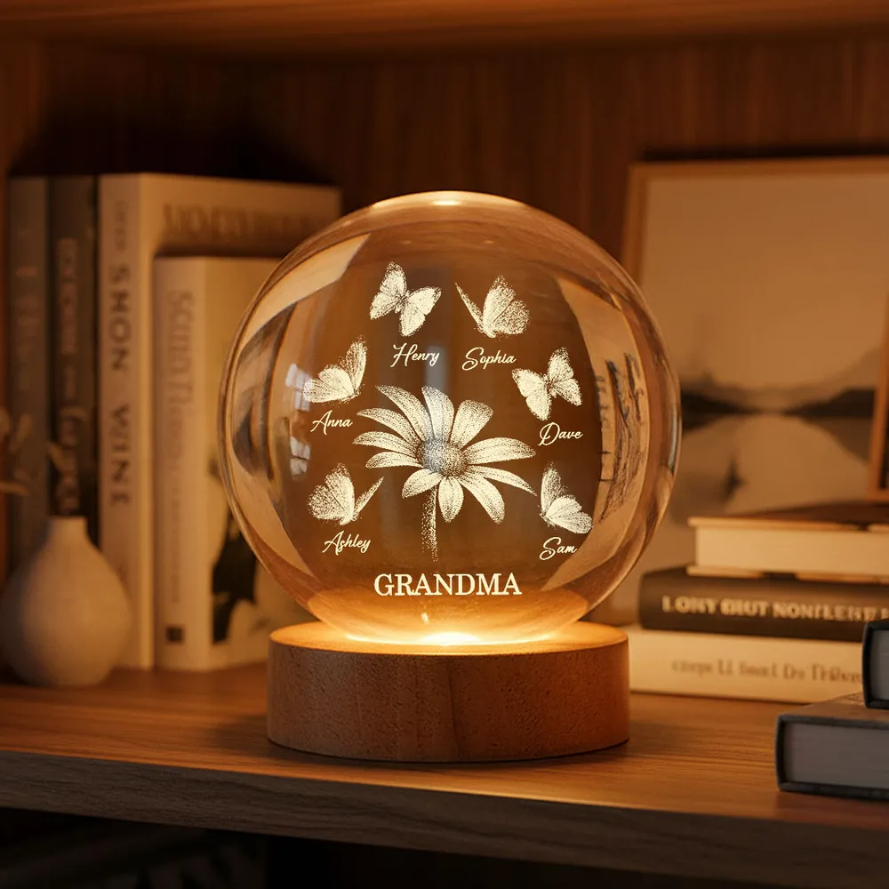 Personalized Globe Lamp with Daisy & Butterflies, Cozy Nightstand Glow, Unique Gift for Grandma - Image 2