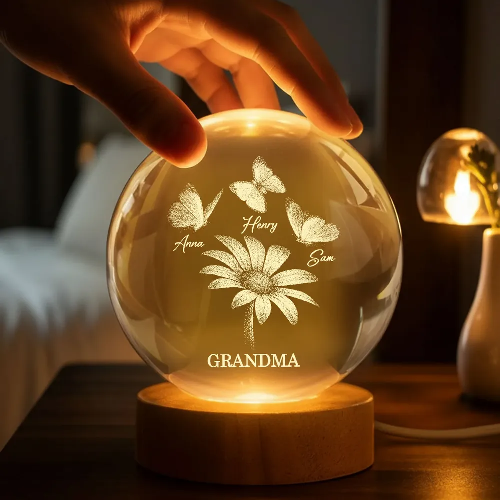 Personalized Globe Lamp with Daisy & Butterflies, Cozy Nightstand Glow, Unique Gift for Grandma - Image 7