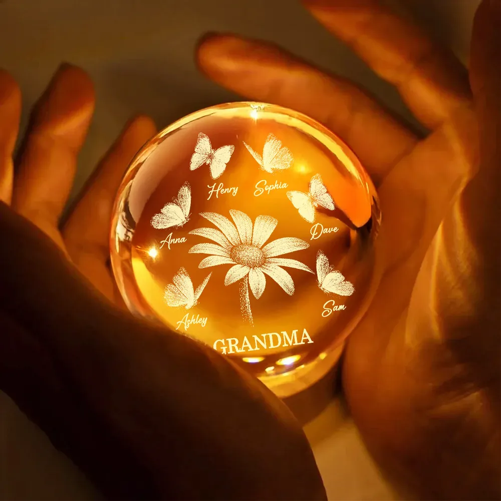 Personalized Globe Lamp with Daisy & Butterflies, Cozy Nightstand Glow, Unique Gift for Grandma - Image 8