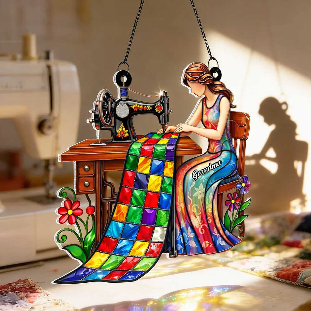 Personalized Mom Sewing Quilt Acrylic Suncatcher Ornament for Window Decor - Sunlight Reflection, Unique Gift for Mom or Grandma - Image 3