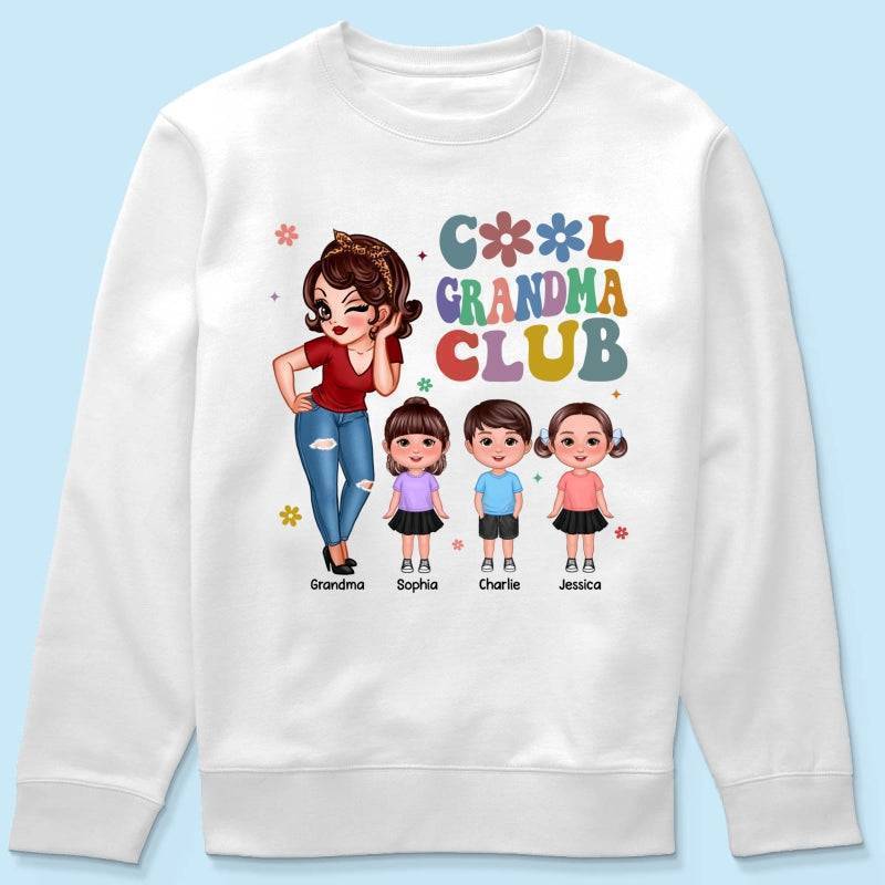 Exclusive 'Cool Grandma Club' Tee - Custom Chic Gift for the Trendsetting Grandma - Image 17