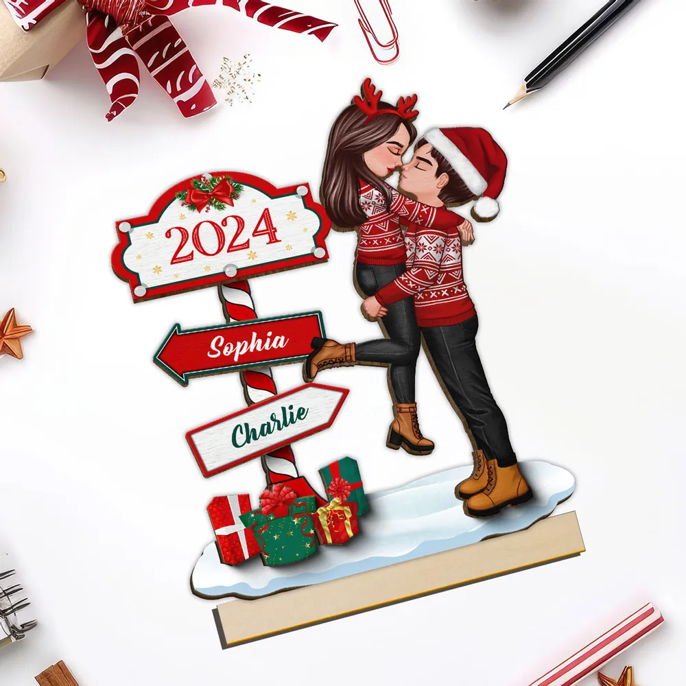 Couple Hugging Kissing North Pole Sign, Custom 2-Layer Wooden Plaque or Ornament or Poster or Keychain, Gift for Christmas Decor - Image 5