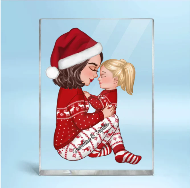 Christmas Tree Personalized Lantern Ornament - Grandma Mom Hugging Kissing Kids - Image 5