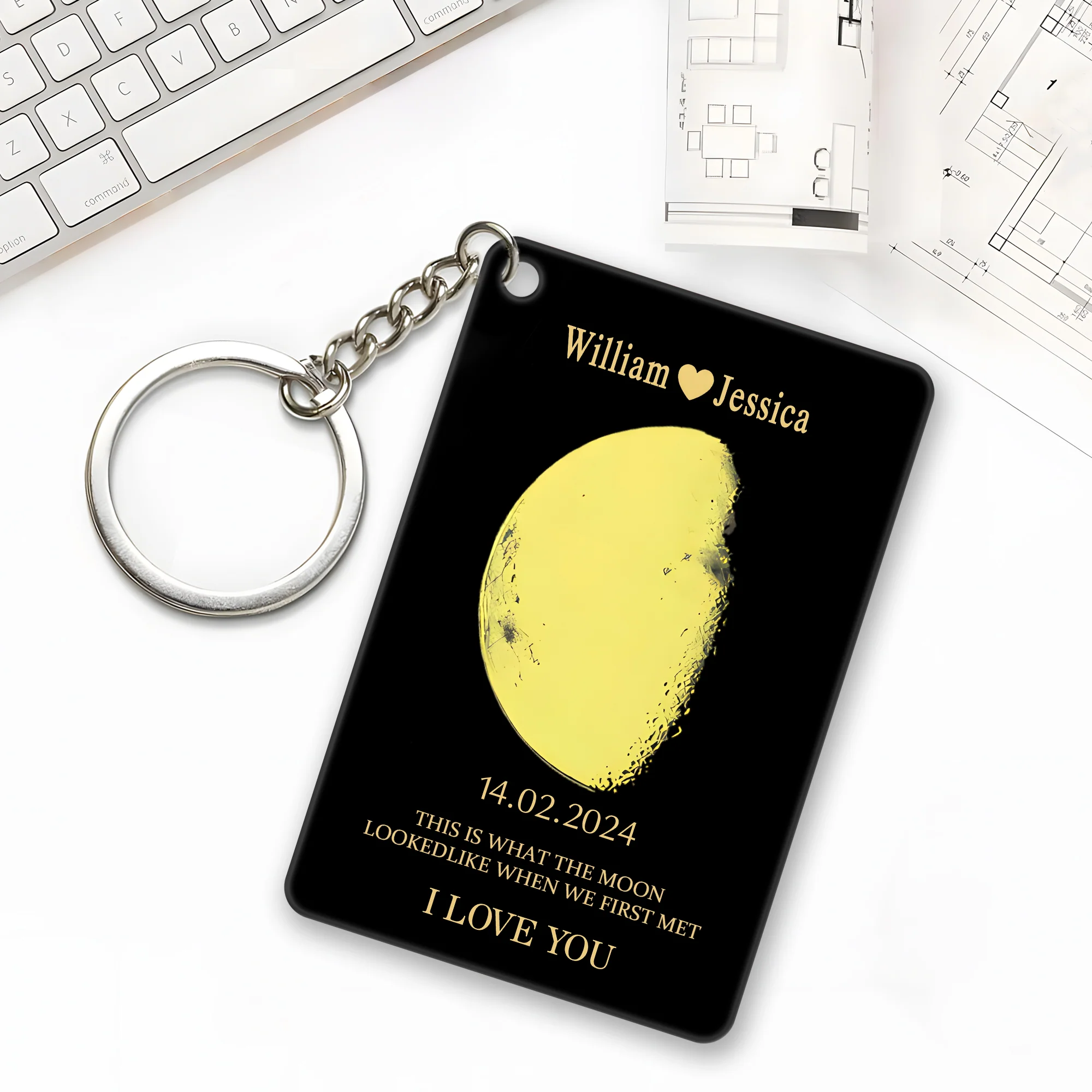 Moonlit Love - Personalized Couple Art with Real Moon Phase - Unique Anniversary & Valentine's Memory Keychain - Image 3