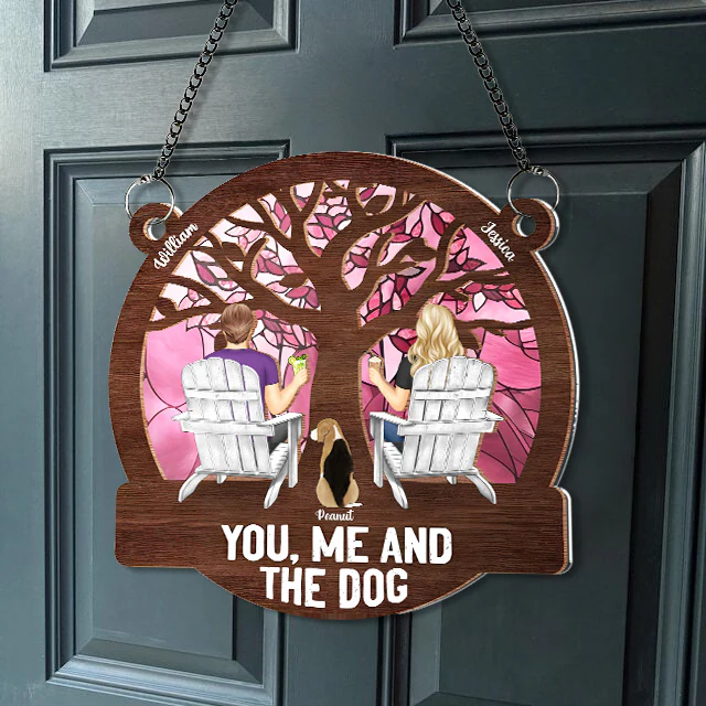 "Raising a Toast Through the Seasons - Custom Couple & Dog Ornament, A Heartwarming Gift for Wife or Husband" - Image 2