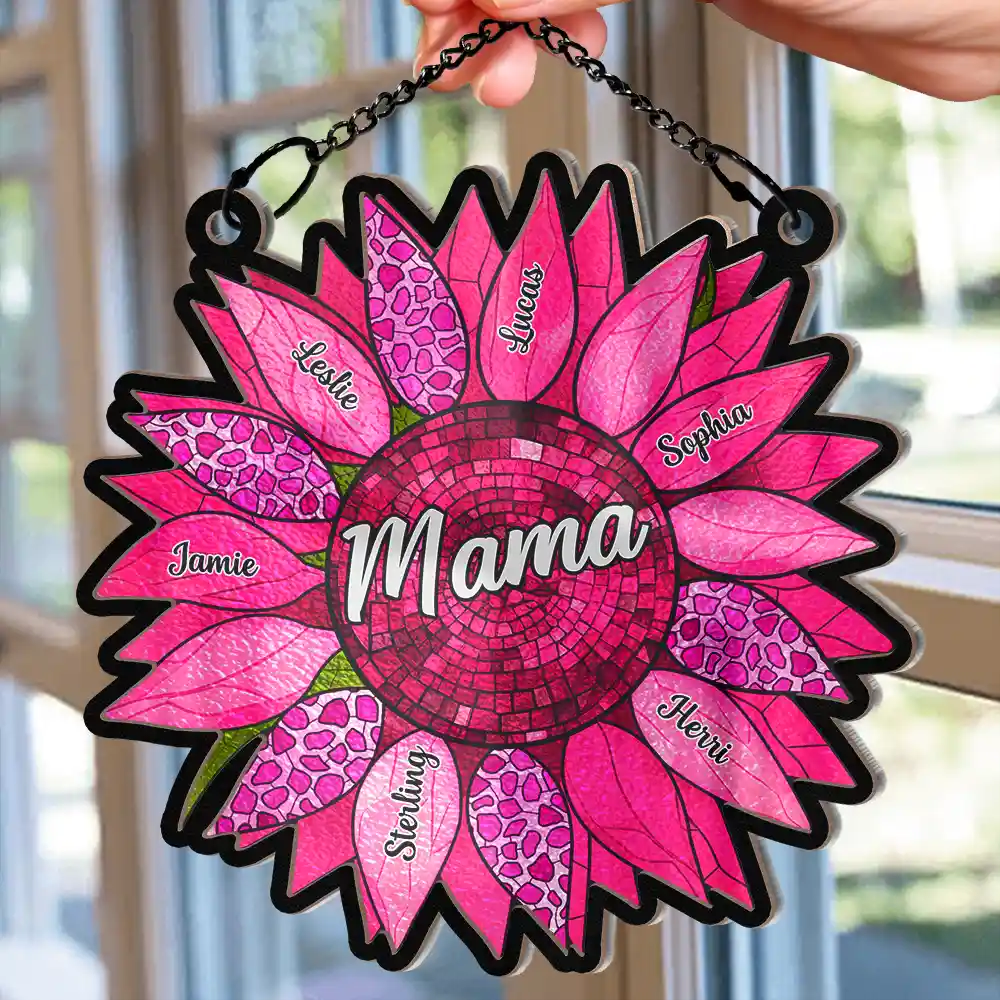 Nana Auntie Mom Family Sunflower Window Hanging Ornament - Personalized Wood and Acrylic Layered Design for Mother's Day, Valentine's Day, or Family Gifting - Image 5
