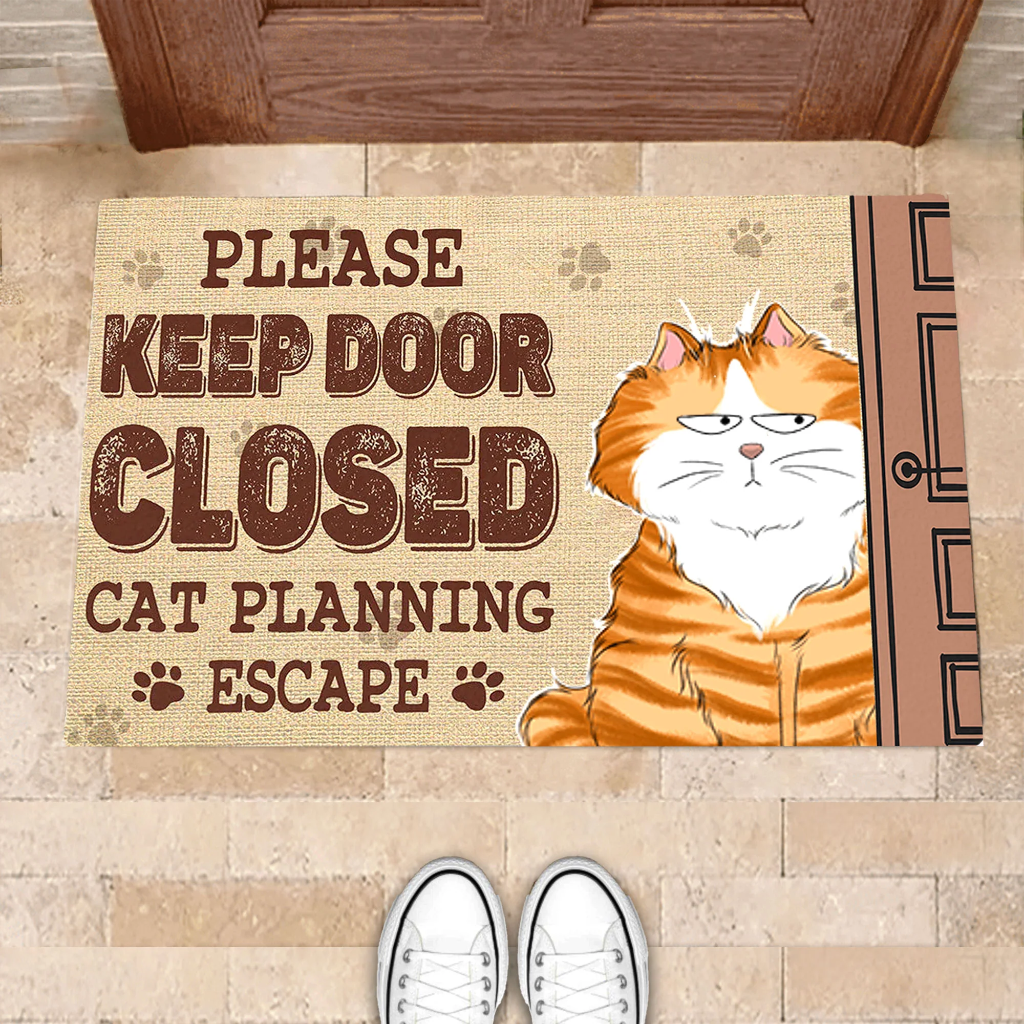 Funny Cat Escape Doormat - Please Keep Door Closed, Cat Planning Escape - Perfect Gift for Cat Lovers