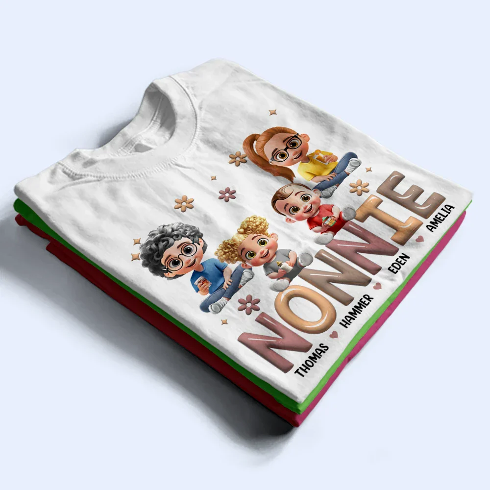 Personalized Family T-Shirt for Grandma with Children's Names - Image 5