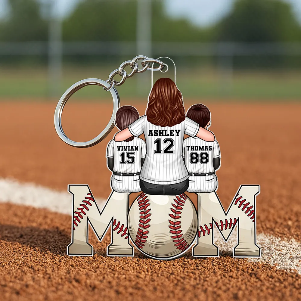 Custom Keychain with Mom and Kids in Jerseys – Personalized Gift - Image 6