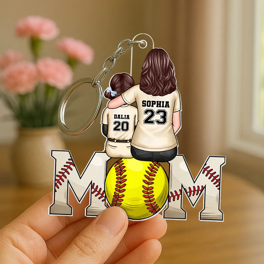 Custom Keychain with Mom and Kids in Jerseys – Personalized Gift - Image 8